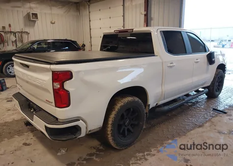 2021 Chevrolet Silverado 1500 4Wd Short Bed Rst z USA, uszkodzony, nr VIN 1GCUYEED1MZ223829